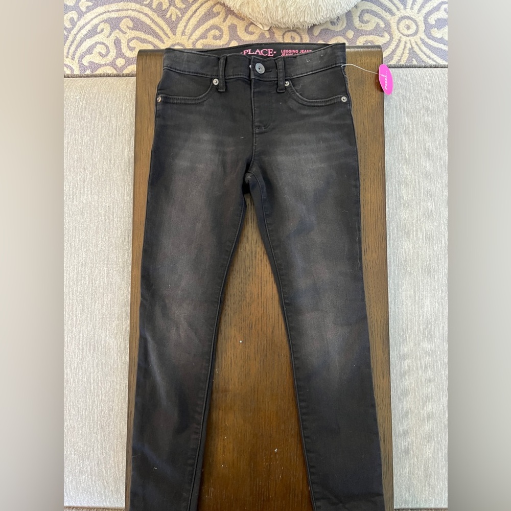 Children’s Place Little girl Jeggings